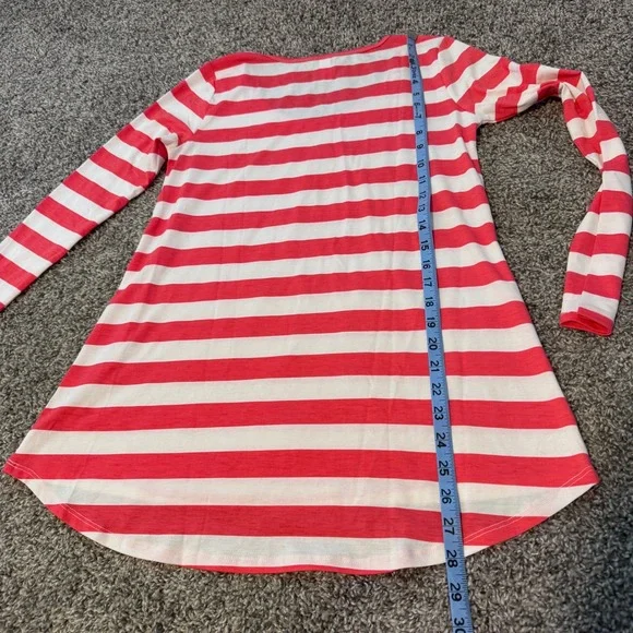 NWT LuLaRoe Lynnae Long Sleeve Pink & White Striped Top Women's Size XS Flawed - Picture 6 of 8